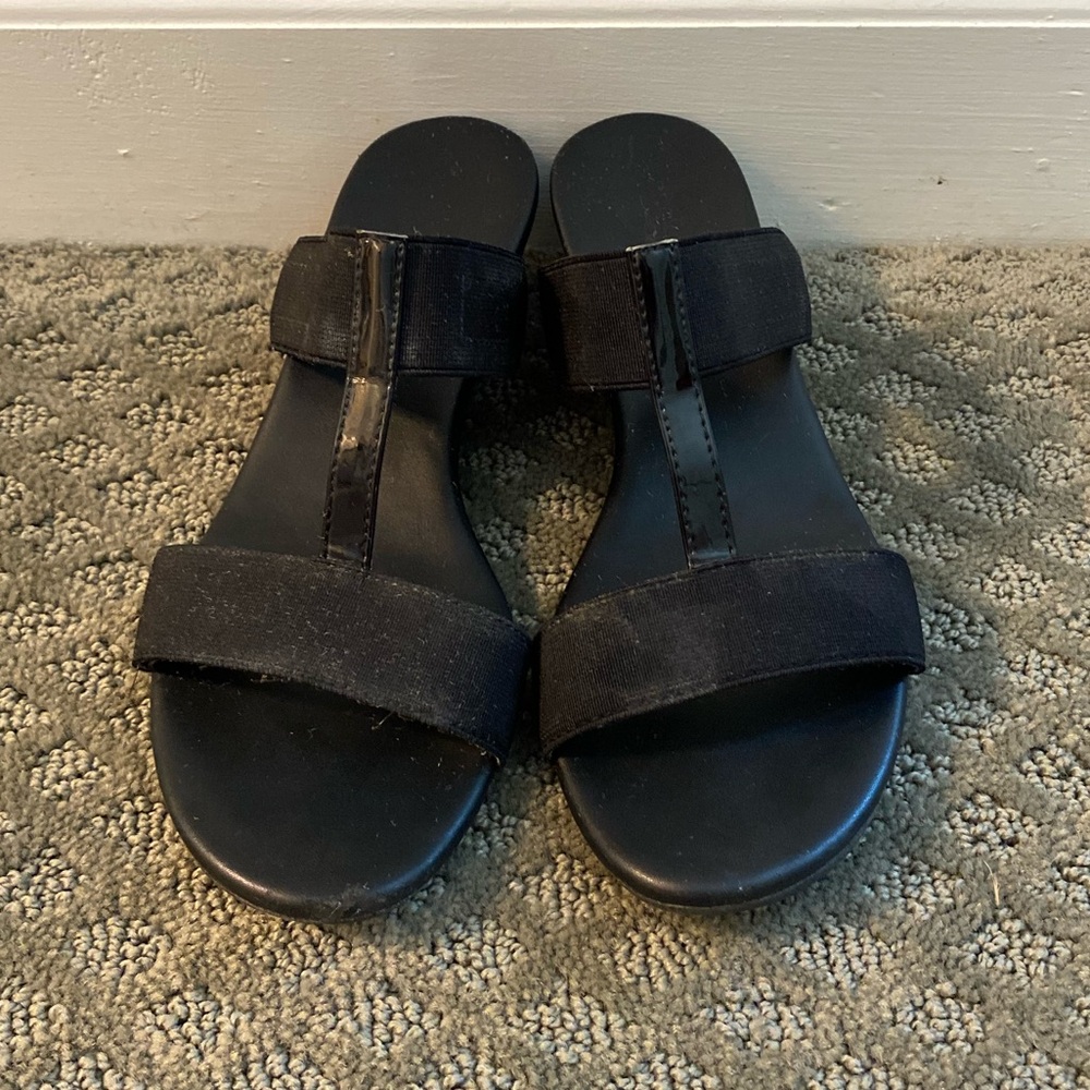 Ladies’ Pesaro Black Sandals  - Size 7